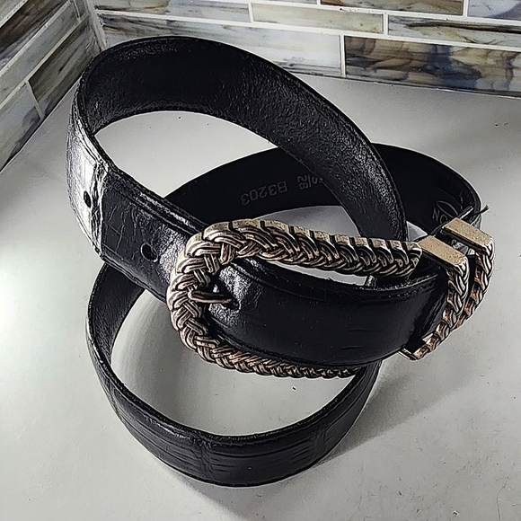 Vintage Black Leather Belt - Picture 6 of 6